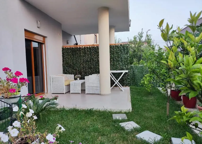Deja Blue Vila Vlorë 公寓